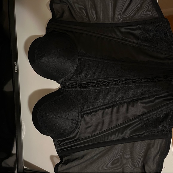 Strapless push up corset - Picture 2 of 3